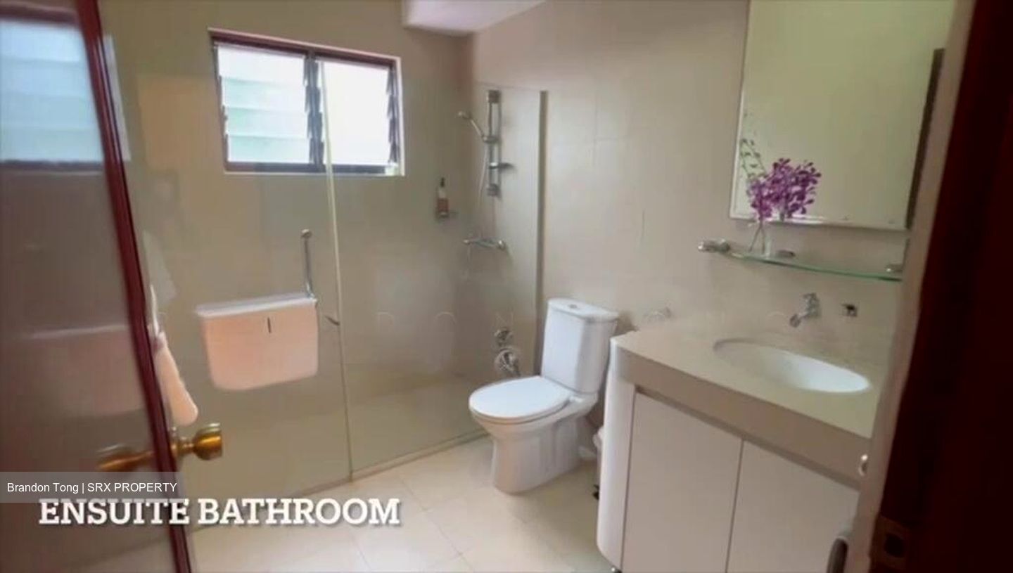 Regent Villas (D10), Semi-Detached #497394981